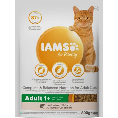 IAMS Vitality adult 1+ salmon