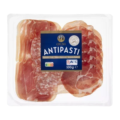 Cucina Italiaanse antipasti-schotel