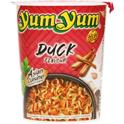 Yum Yum Duck flavour instant noodles
