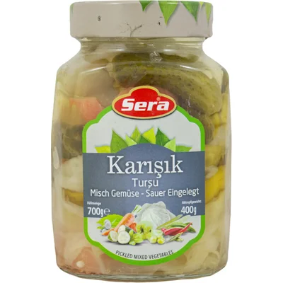 Sera Karisik Tursu (gemengde groente in zuur)